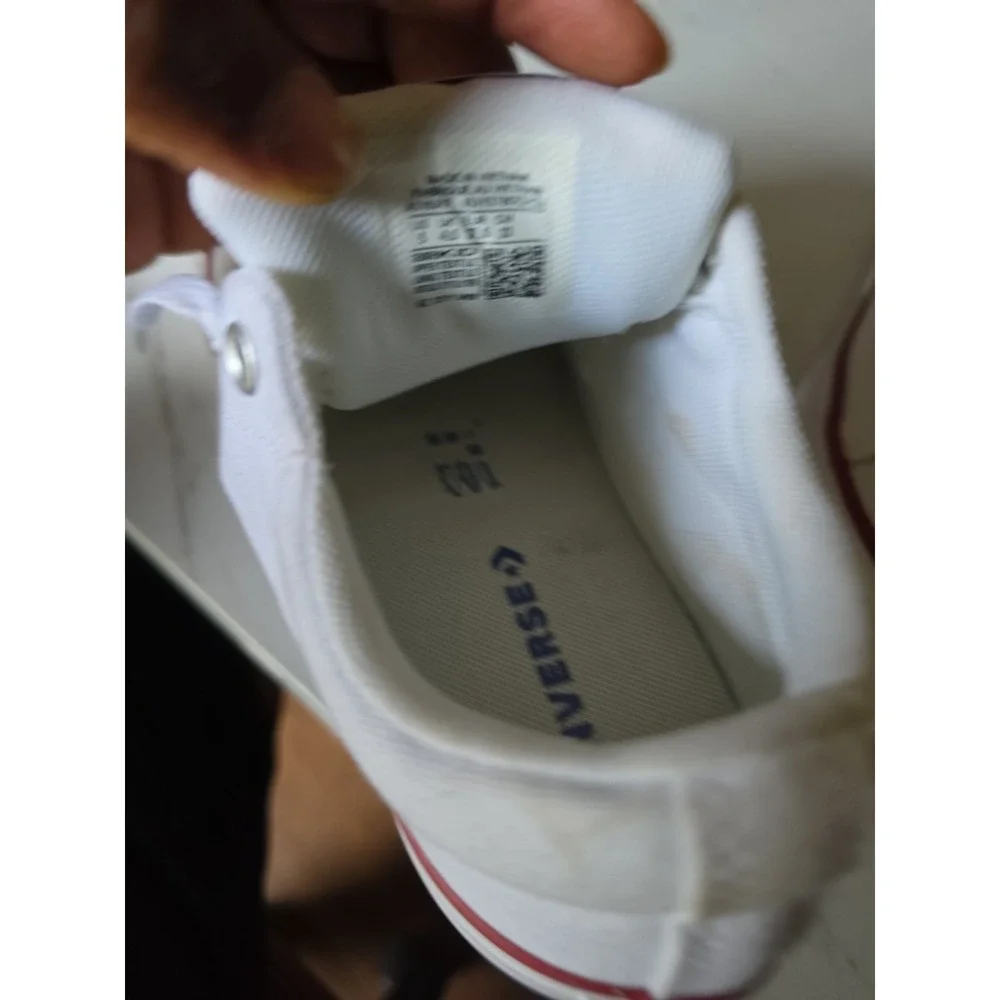 Unisex Converse Chuck Taylor All Star Low Top  M7652 Color White New Size 5
